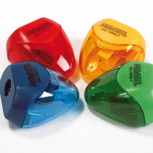 SACAPUNTA PROARTE PLASTICO C/DEP.TRIANGULAR